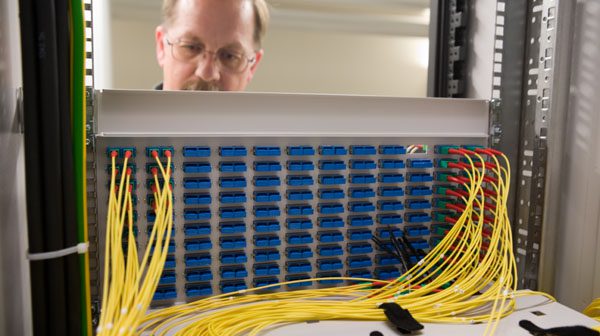 Telekom_Breitband_Glasfaser