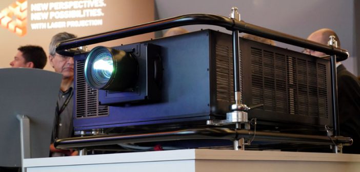 Panasonic PT-RZ31K