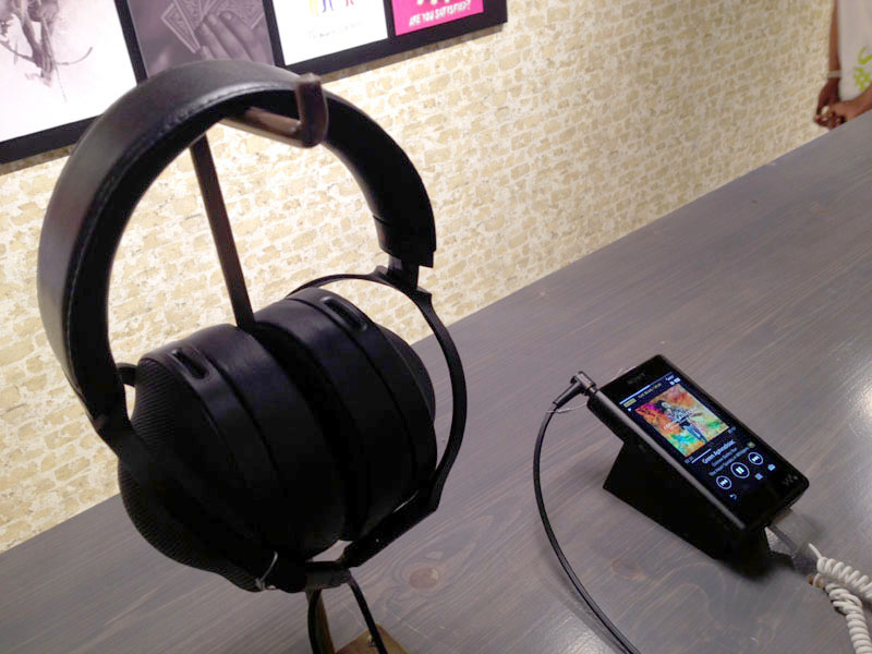 MDR-Z1R
