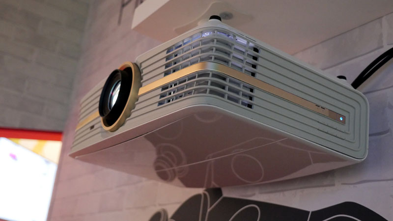 Optoma UHD60
